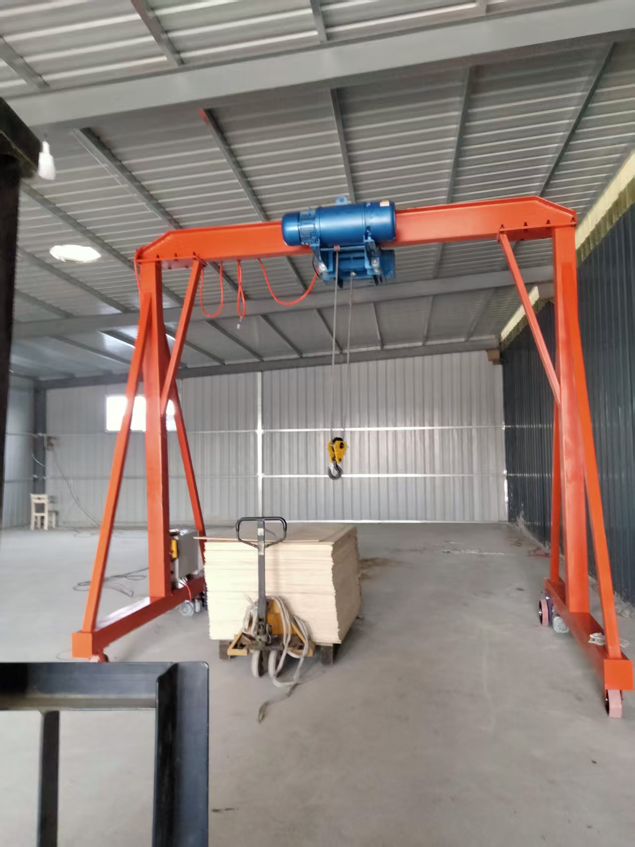Single-girder gantry